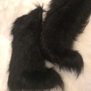 Eskimo boots brand new